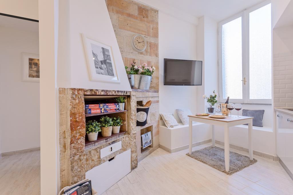 Townhouse By The Spanish Steps Roma Rom bilde