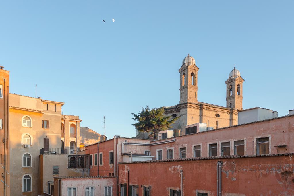 Townhouse By The Spanish Steps Roma Rom bilde